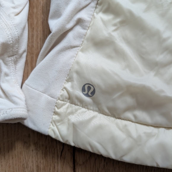 Lululemon down jacket SKU1084 - Picture 5 of 9